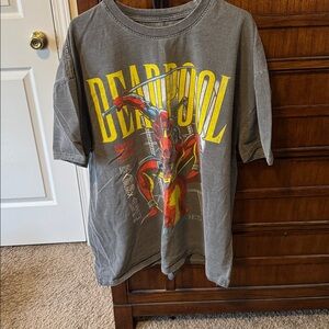 Deadpool Graphic Gray T-Shirt